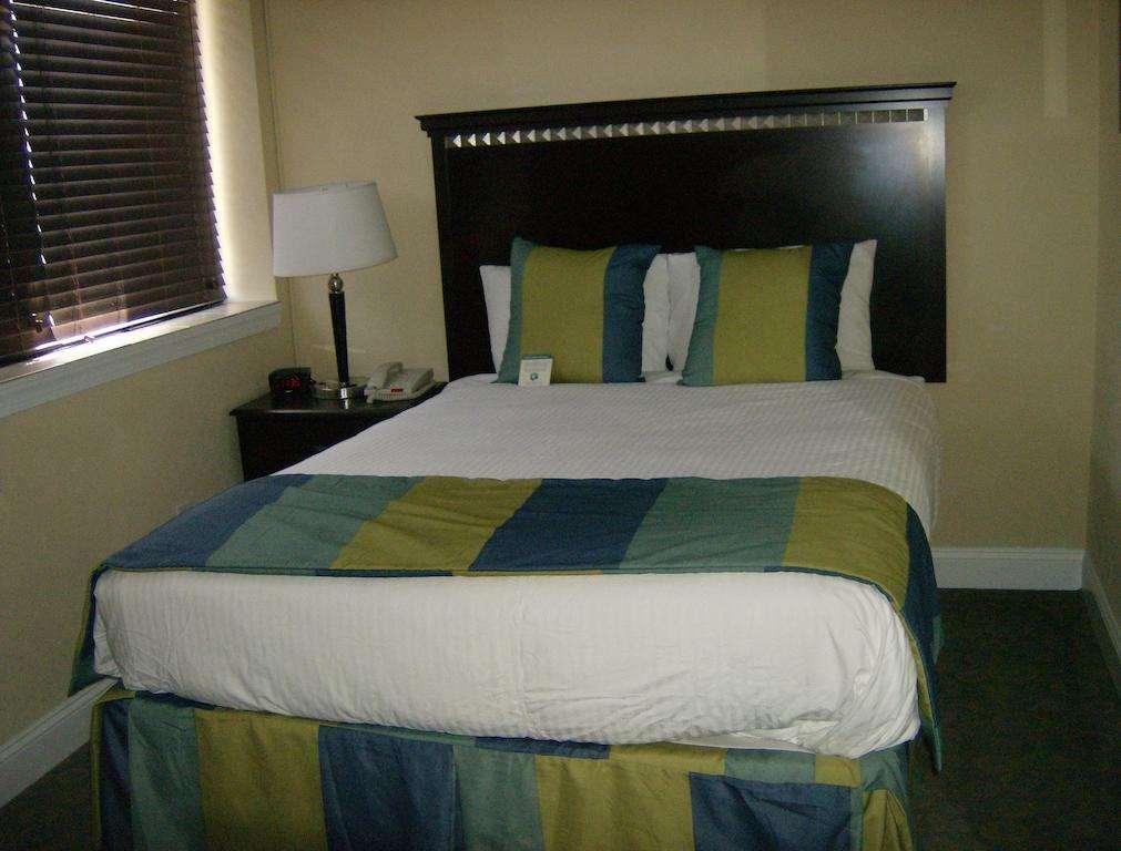19 Atlantic Hotel Вирджиния Бийч Стая снимка